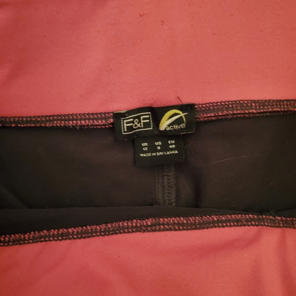 F&F (Scottish Brand) Capri leggings US 8 - Picture 2 of 4